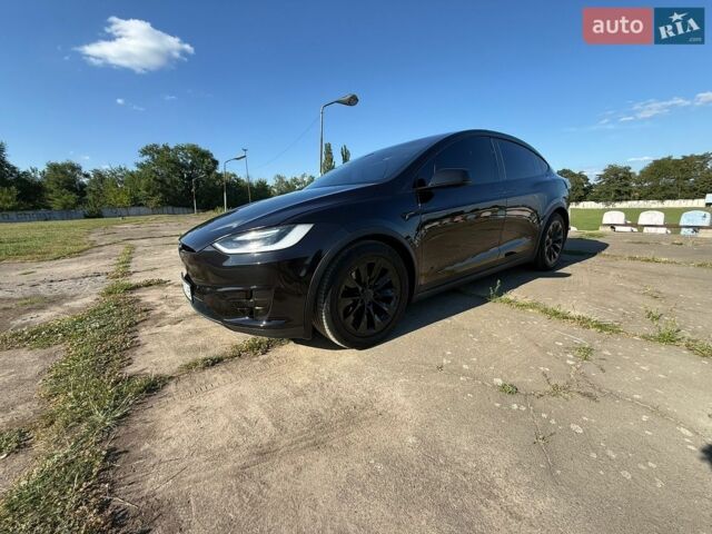 Чорний Тесла Модель Х, об'ємом двигуна 0 л та пробігом 84 тис. км за 24900 $, фото 1 на Automoto.ua