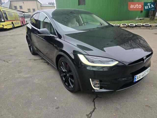 Черный Тесла Модель Х, объемом двигателя 0 л и пробегом 113 тыс. км за 23500 $, фото 1 на Automoto.ua