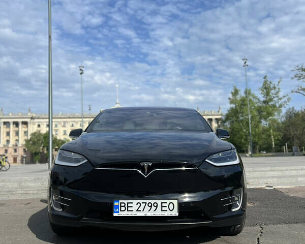 Чорний Тесла Модель Х, об'ємом двигуна 0 л та пробігом 76 тис. км за 46000 $, фото 1 на Automoto.ua