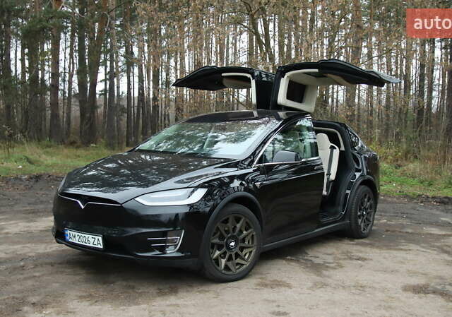 Чорний Тесла Модель Х, об'ємом двигуна 0 л та пробігом 125 тис. км за 27000 $, фото 1 на Automoto.ua