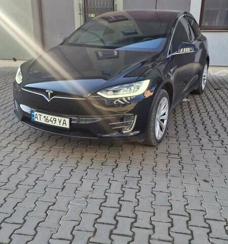 Черный Тесла Модель Х, объемом двигателя 0 л и пробегом 87 тыс. км за 37900 $, фото 1 на Automoto.ua