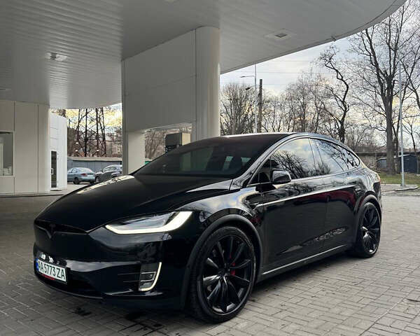 Чорний Тесла Модель Х, об'ємом двигуна 0 л та пробігом 111 тис. км за 27500 $, фото 1 на Automoto.ua