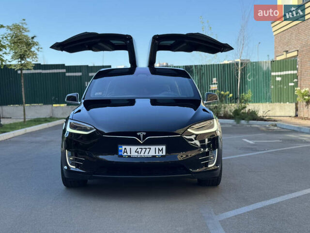 Черный Тесла Модель Х, объемом двигателя 0 л и пробегом 112 тыс. км за 25000 $, фото 1 на Automoto.ua