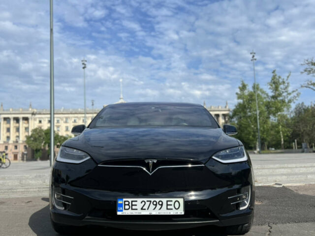 Черный Тесла Модель Х, объемом двигателя 0 л и пробегом 83 тыс. км за 29500 $, фото 1 на Automoto.ua