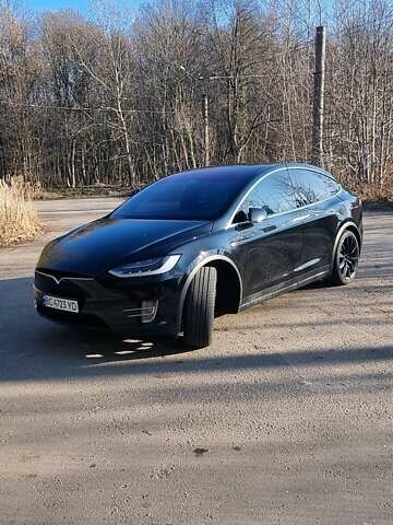 Чорний Тесла Модель Х, об'ємом двигуна 0 л та пробігом 90 тис. км за 35000 $, фото 1 на Automoto.ua