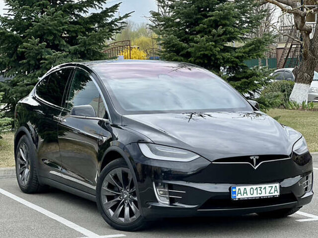Черный Тесла Модель Х, объемом двигателя 0 л и пробегом 109 тыс. км за 29950 $, фото 1 на Automoto.ua