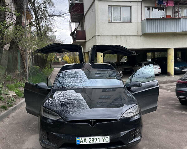 Чорний Тесла Модель Х, об'ємом двигуна 0 л та пробігом 92 тис. км за 38000 $, фото 1 на Automoto.ua