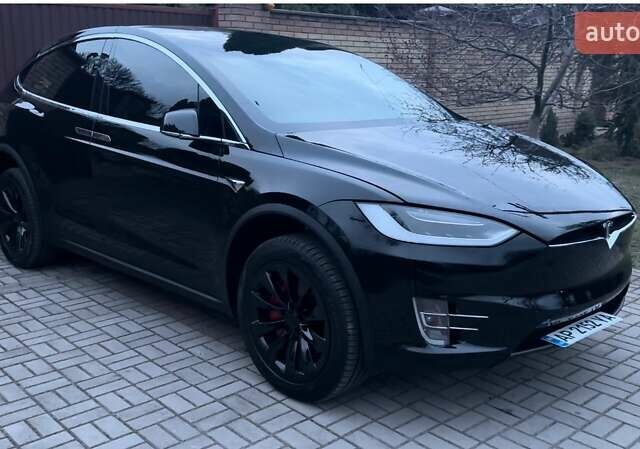 Чорний Тесла Модель Х, об'ємом двигуна 0 л та пробігом 99 тис. км за 25000 $, фото 1 на Automoto.ua