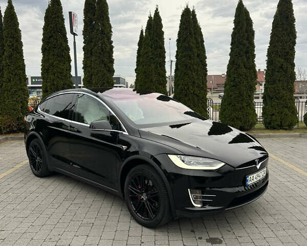 Чорний Тесла Модель Х, об'ємом двигуна 0 л та пробігом 70 тис. км за 35000 $, фото 1 на Automoto.ua