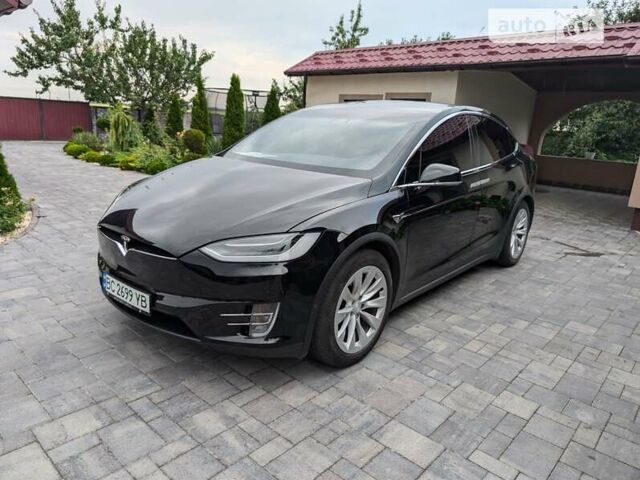 Черный Тесла Модель Х, объемом двигателя 0 л и пробегом 112 тыс. км за 26000 $, фото 1 на Automoto.ua