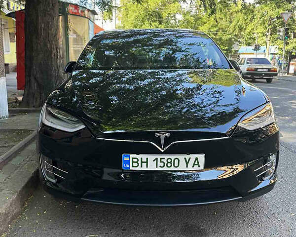 Черный Тесла Модель Х, объемом двигателя 0 л и пробегом 41 тыс. км за 46000 $, фото 1 на Automoto.ua