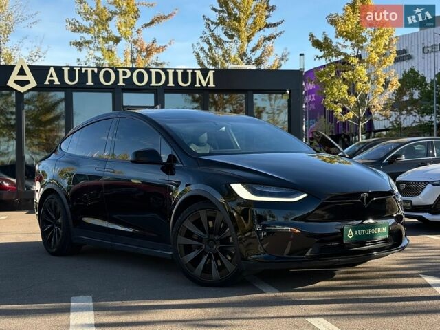 Черный Тесла Модель Х, объемом двигателя 0 л и пробегом 130 тыс. км за 34000 $, фото 1 на Automoto.ua