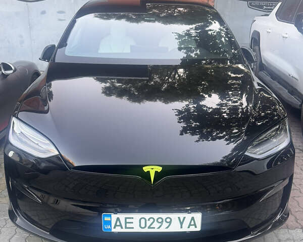Черный Тесла Модель Х, объемом двигателя 0 л и пробегом 44 тыс. км за 64999 $, фото 1 на Automoto.ua