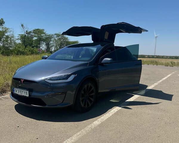 Чорний Тесла Модель Х, об'ємом двигуна 0 л та пробігом 84 тис. км за 49000 $, фото 1 на Automoto.ua