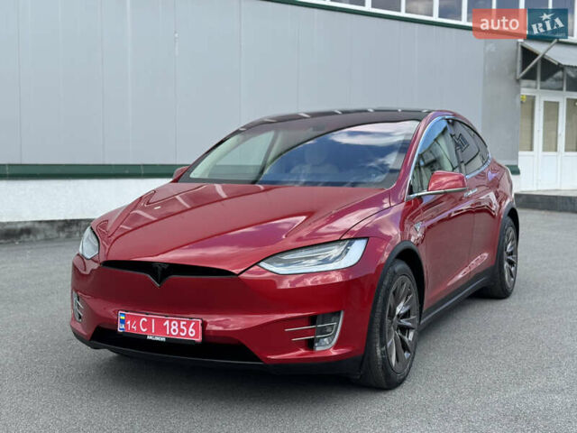 Красный Тесла Модель Х, объемом двигателя 0 л и пробегом 98 тыс. км за 19000 $, фото 1 на Automoto.ua