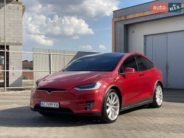 Красный Тесла Модель Х, объемом двигателя 0 л и пробегом 112 тыс. км за 22300 $, фото 1 на Automoto.ua