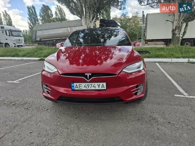 Красный Тесла Модель Х, объемом двигателя 0 л и пробегом 253 тыс. км за 23800 $, фото 1 на Automoto.ua