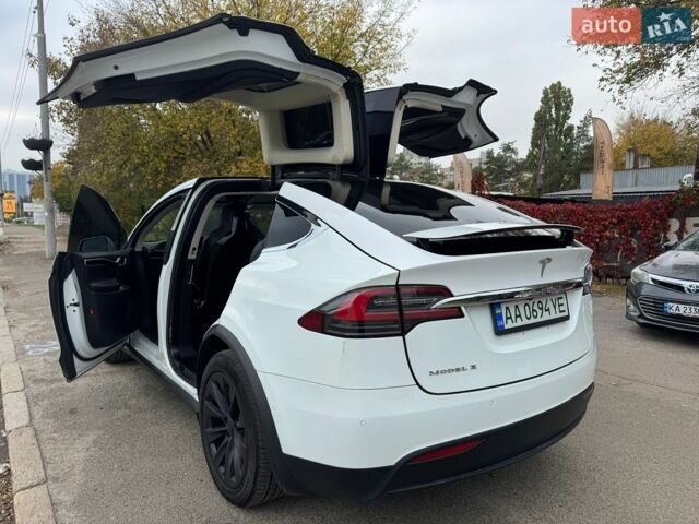 Тесла Модель Х, об'ємом двигуна 0 л та пробігом 130 тис. км за 18888 $, фото 1 на Automoto.ua