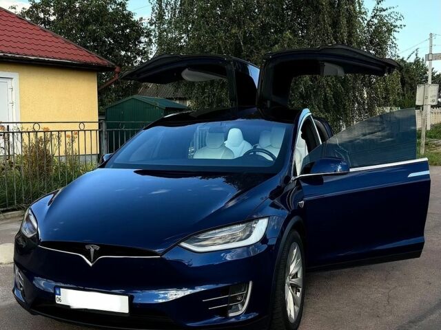Тесла Модель Х, объемом двигателя 0 л и пробегом 108 тыс. км за 21500 $, фото 1 на Automoto.ua