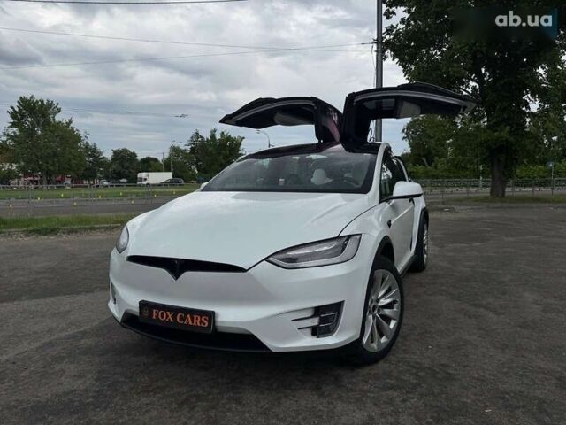 Тесла Модель Х, объемом двигателя 0 л и пробегом 170 тыс. км за 23999 $, фото 1 на Automoto.ua