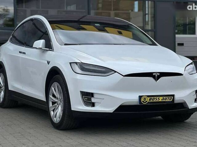 Тесла Модель Х, объемом двигателя 0 л и пробегом 135 тыс. км за 28900 $, фото 1 на Automoto.ua