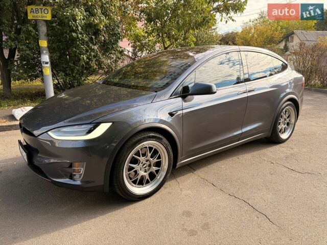 Тесла Модель Х, об'ємом двигуна 0 л та пробігом 107 тис. км за 30000 $, фото 1 на Automoto.ua