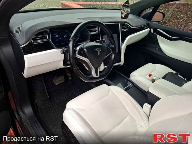 Тесла Модель Х, объемом двигателя 1 л и пробегом 145 тыс. км за 33000 $, фото 1 на Automoto.ua