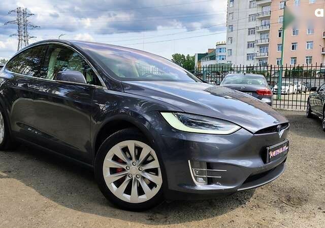 Тесла Модель Х, объемом двигателя 0 л и пробегом 55 тыс. км за 27000 $, фото 1 на Automoto.ua