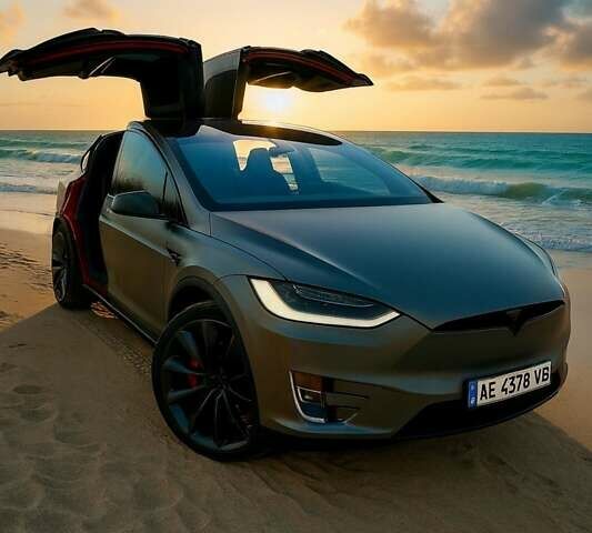 Тесла Модель Х, об'ємом двигуна 0 л та пробігом 137 тис. км за 46800 $, фото 1 на Automoto.ua