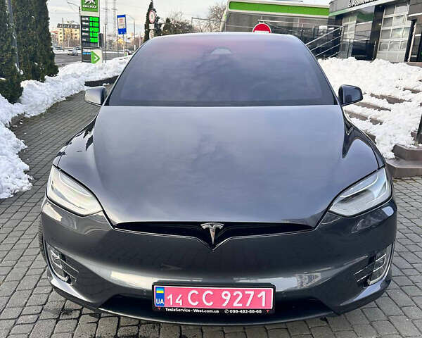 Тесла Модель Х, объемом двигателя 0 л и пробегом 70 тыс. км за 27500 $, фото 1 на Automoto.ua