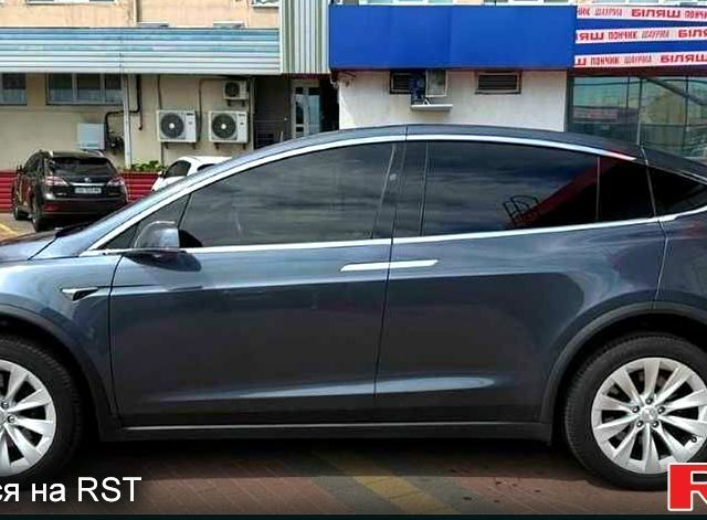 Тесла Модель Х, об'ємом двигуна 0 л та пробігом 55 тис. км за 19800 $, фото 1 на Automoto.ua
