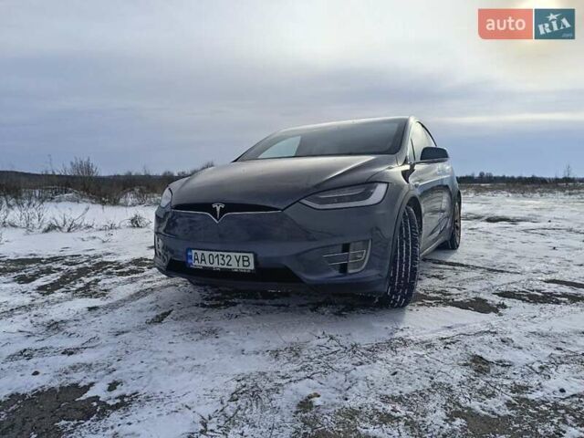 Сірий Тесла Модель Х, об'ємом двигуна 0 л та пробігом 217 тис. км за 25500 $, фото 1 на Automoto.ua