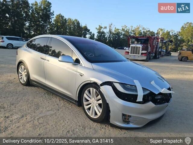 Серый Тесла Модель Х, объемом двигателя 0 л и пробегом 90 тыс. км за 18300 $, фото 1 на Automoto.ua