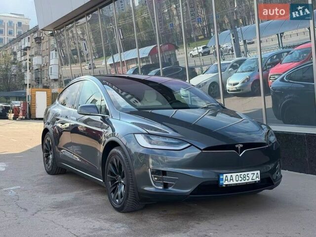 Сірий Тесла Модель Х, об'ємом двигуна 0 л та пробігом 176 тис. км за 21500 $, фото 1 на Automoto.ua