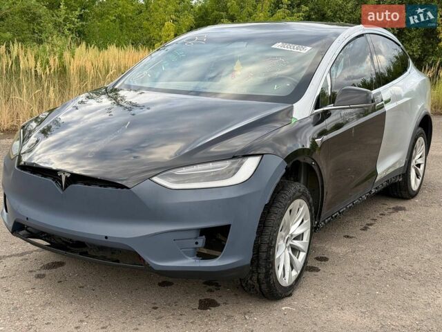 Сірий Тесла Модель Х, об'ємом двигуна 0 л та пробігом 153 тис. км за 14150 $, фото 1 на Automoto.ua