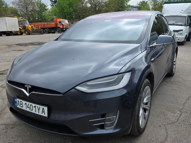 Сірий Тесла Модель Х, об'ємом двигуна 0 л та пробігом 150 тис. км за 28500 $, фото 1 на Automoto.ua