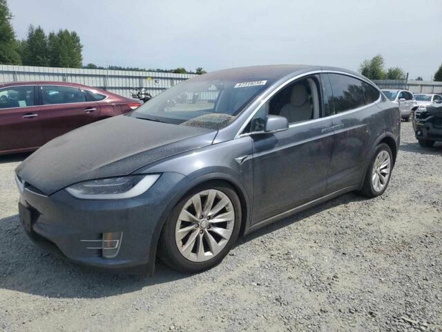 Сірий Тесла Модель Х, об'ємом двигуна 0 л та пробігом 65 тис. км за 8700 $, фото 1 на Automoto.ua