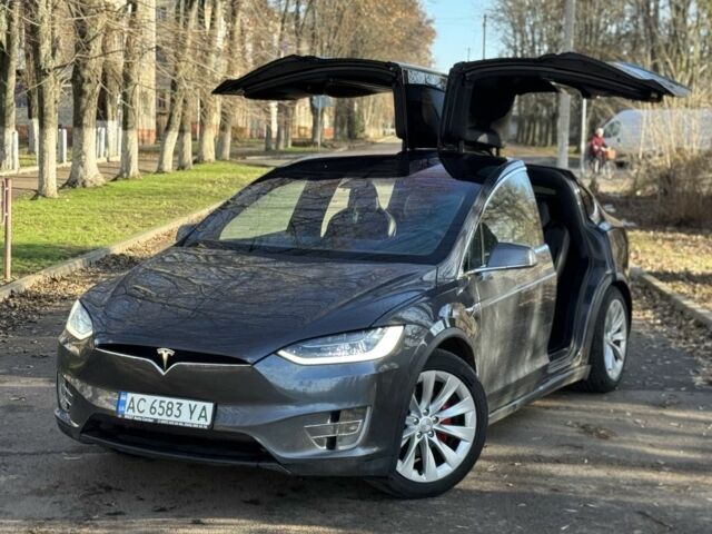 Серый Тесла Модель Х, объемом двигателя 0 л и пробегом 173 тыс. км за 18999 $, фото 1 на Automoto.ua