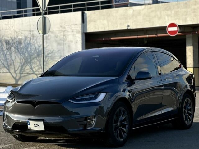 Серый Тесла Модель Х, объемом двигателя 0 л и пробегом 95 тыс. км за 25500 $, фото 1 на Automoto.ua