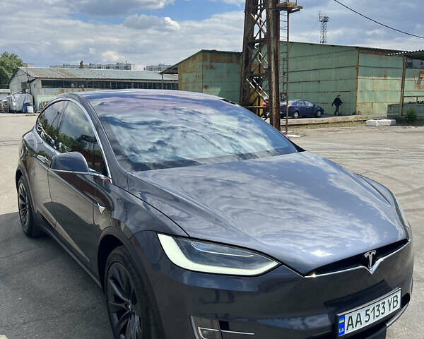 Сірий Тесла Модель Х, об'ємом двигуна 0 л та пробігом 114 тис. км за 35000 $, фото 1 на Automoto.ua