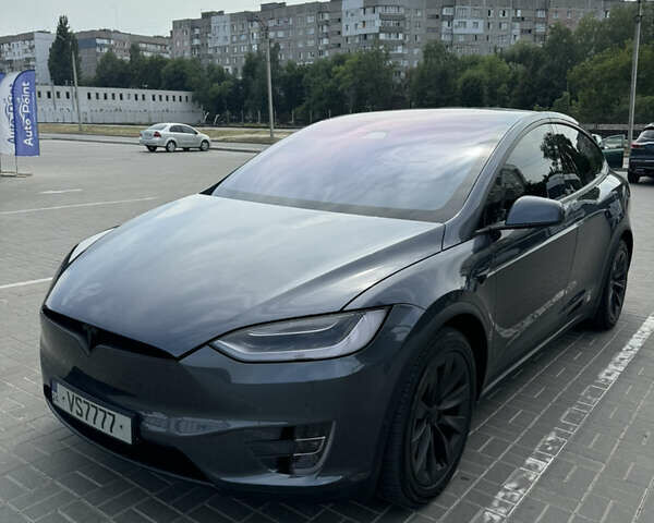 Сірий Тесла Модель Х, об'ємом двигуна 0 л та пробігом 175 тис. км за 34500 $, фото 1 на Automoto.ua