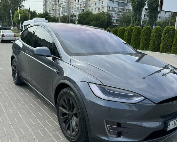 Сірий Тесла Модель Х, об'ємом двигуна 0 л та пробігом 175 тис. км за 34500 $, фото 1 на Automoto.ua