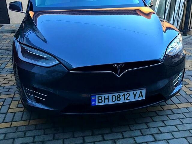 Сірий Тесла Модель Х, об'ємом двигуна 0 л та пробігом 70 тис. км за 42500 $, фото 1 на Automoto.ua