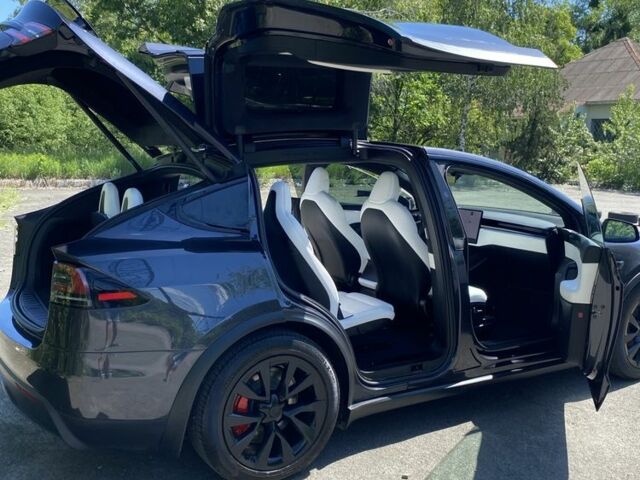 Сірий Тесла Модель Х, об'ємом двигуна 0 л та пробігом 9 тис. км за 56000 $, фото 1 на Automoto.ua