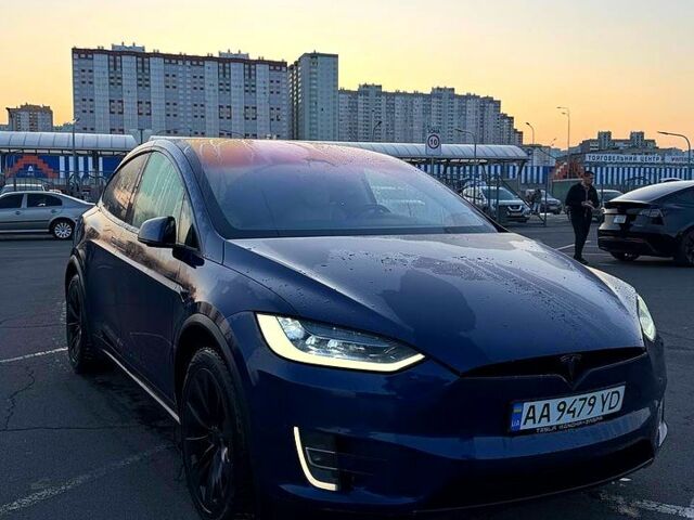 Синий Тесла Модель Х, объемом двигателя 0.33 л и пробегом 199 тыс. км за 17850 $, фото 1 на Automoto.ua