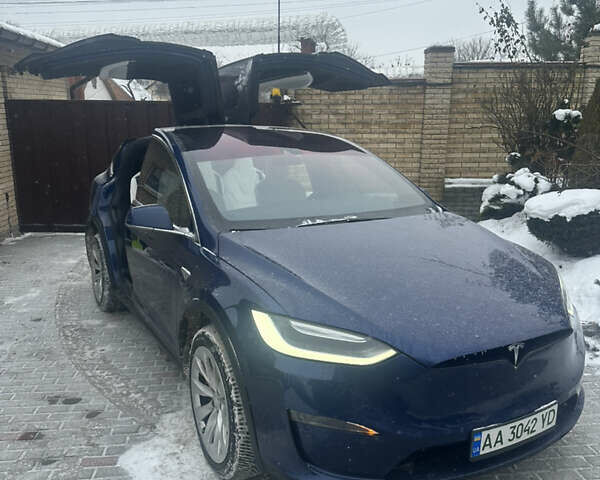 Синий Тесла Модель Х, объемом двигателя 0 л и пробегом 144 тыс. км за 18500 $, фото 1 на Automoto.ua