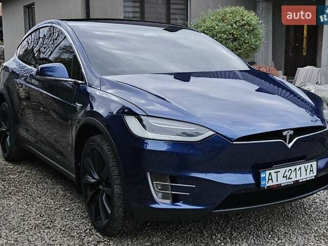Синий Тесла Модель Х, объемом двигателя 0 л и пробегом 99 тыс. км за 27500 $, фото 1 на Automoto.ua