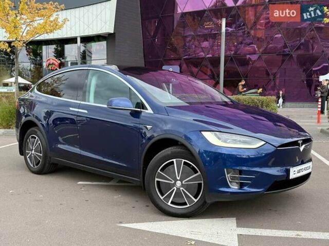 Синий Тесла Модель Х, объемом двигателя 0 л и пробегом 108 тыс. км за 22990 $, фото 1 на Automoto.ua