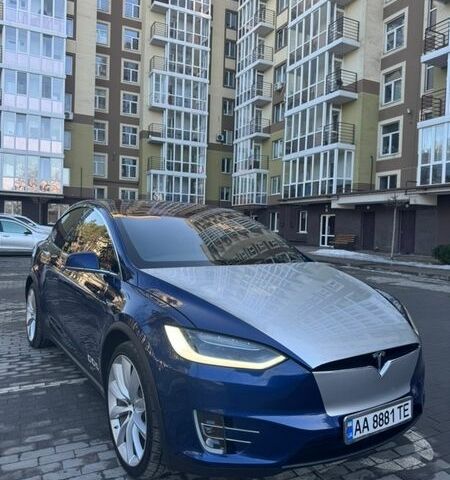 Синий Тесла Модель Х, объемом двигателя 0 л и пробегом 122 тыс. км за 26500 $, фото 1 на Automoto.ua