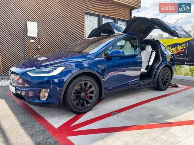 Синий Тесла Модель Х, объемом двигателя 0 л и пробегом 224 тыс. км за 29800 $, фото 1 на Automoto.ua